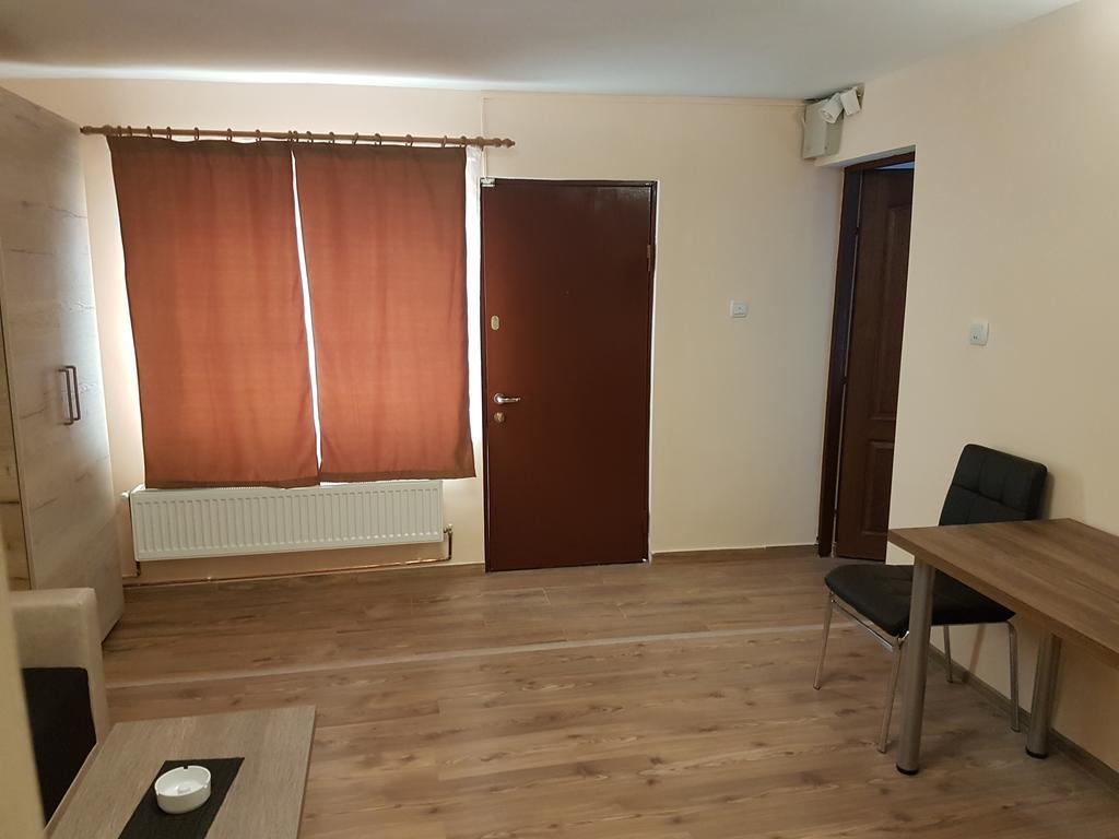 Amma Apartment Brasov Luaran gambar